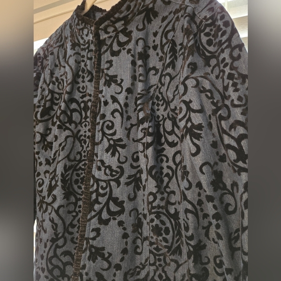 Chico's Size 3 / Size XL Denim Jacket With Black Velvet Scroll Print - Picture 3 of 6